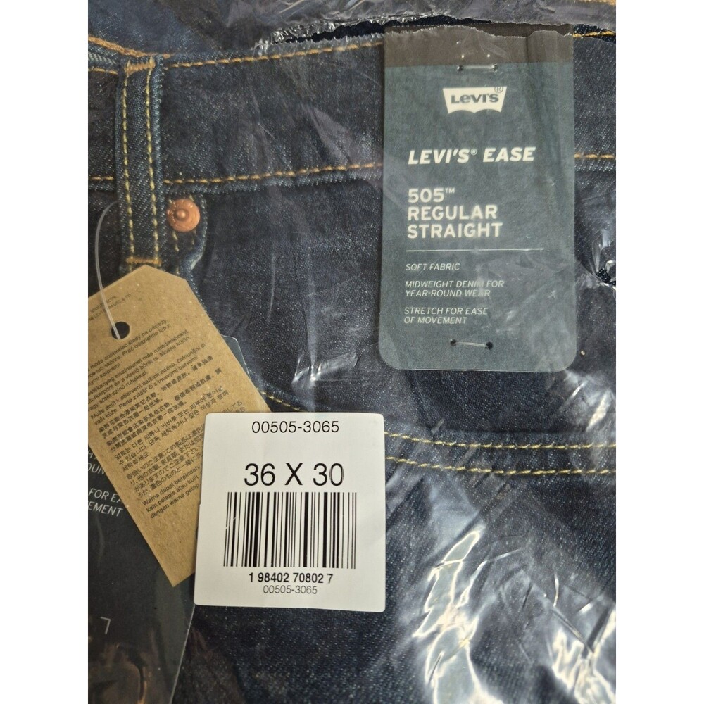 Levi's Ease Men's 505 Regular Fit Straight Dark Wash Blue Stretch Denim 36